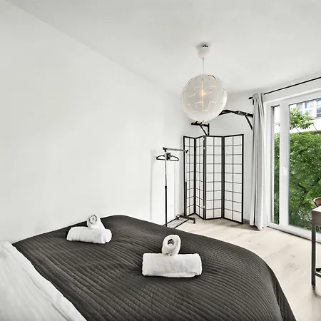 아파트 Stylish Flat - Balcony & Private Parking 브라티슬라바