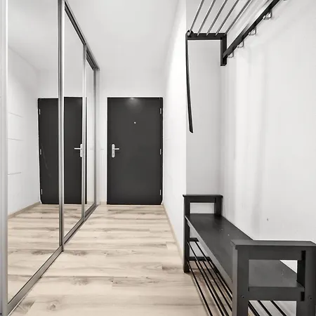 아파트 Stylish Flat - Balcony & Private Parking